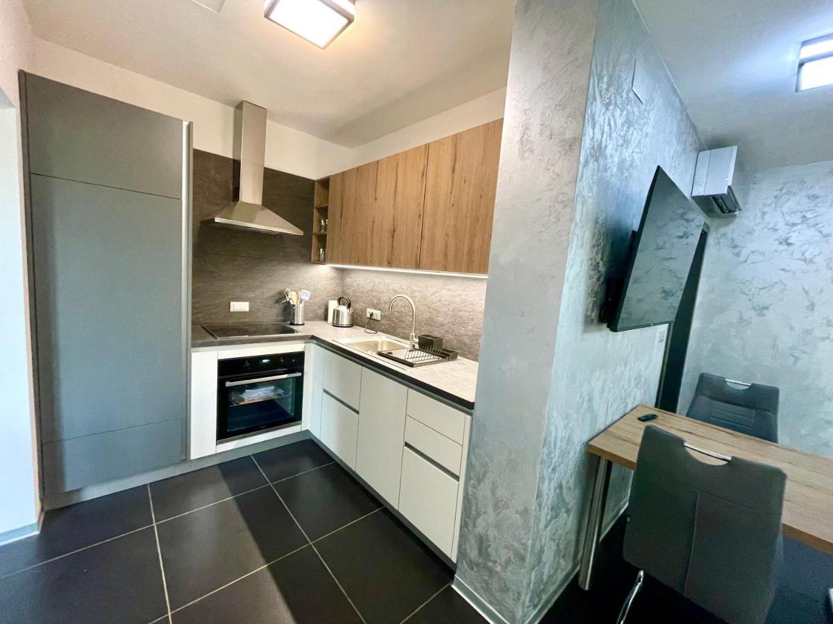 Apartament Mega Prvacina Zewnętrze zdjęcie